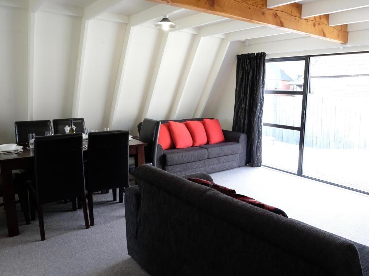 Central Ski Chalet - Ohakune Holiday Home Luaran gambar