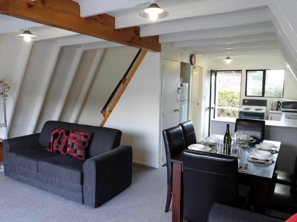 Central Ski Chalet - Ohakune Holiday Home Luaran gambar